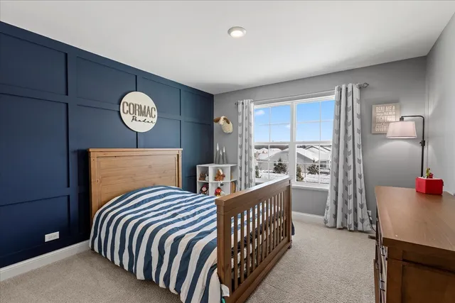 $519,900 | 1069 Ardmoor Drive, Crystal Lake, IL 60012