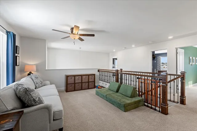 $519,900 | 1069 Ardmoor Drive, Crystal Lake, IL 60012