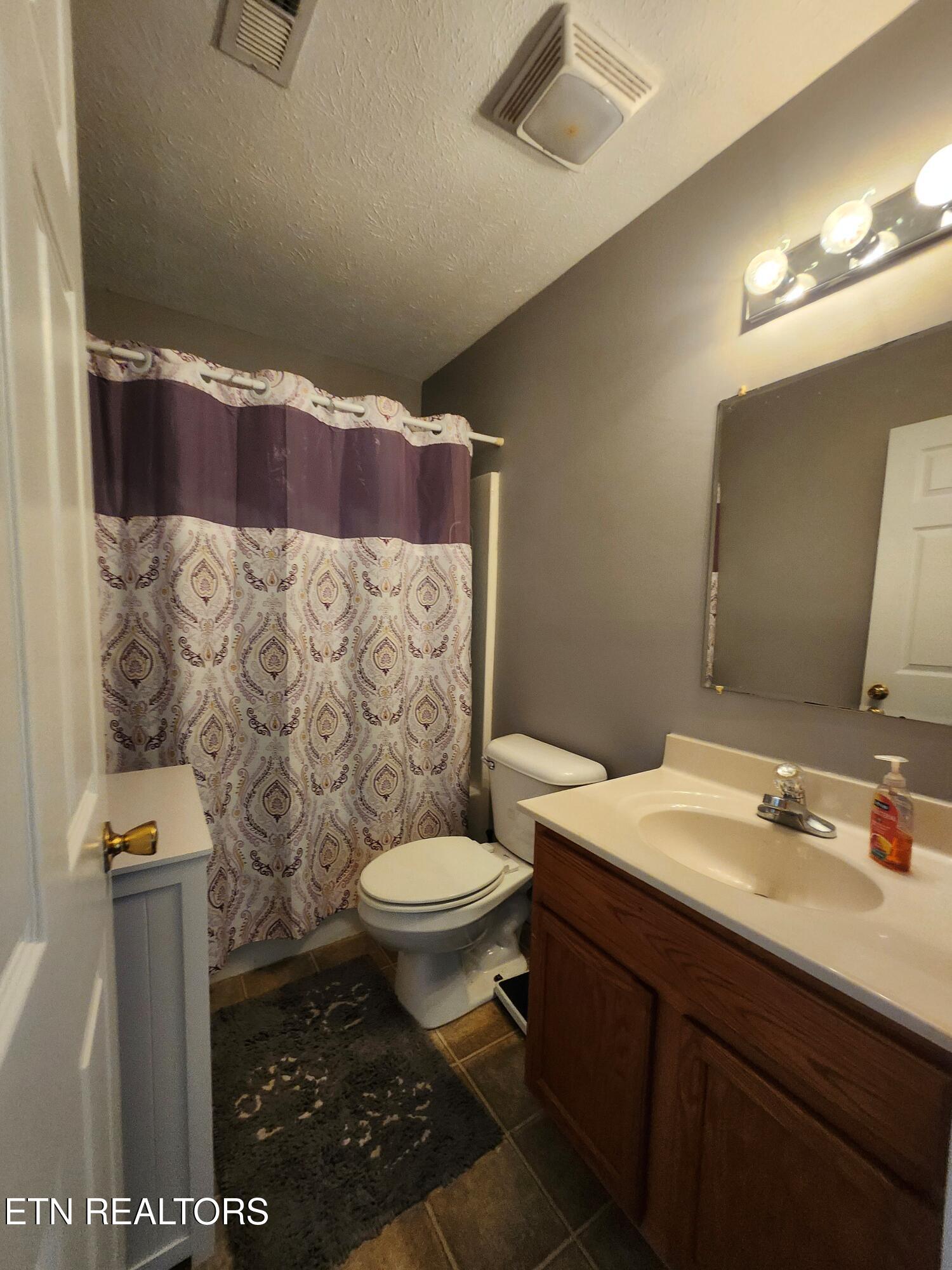 2553 Bay Meadows Way Sevierville, TN 37876 - Photo 14 of 30 Master Bathroom