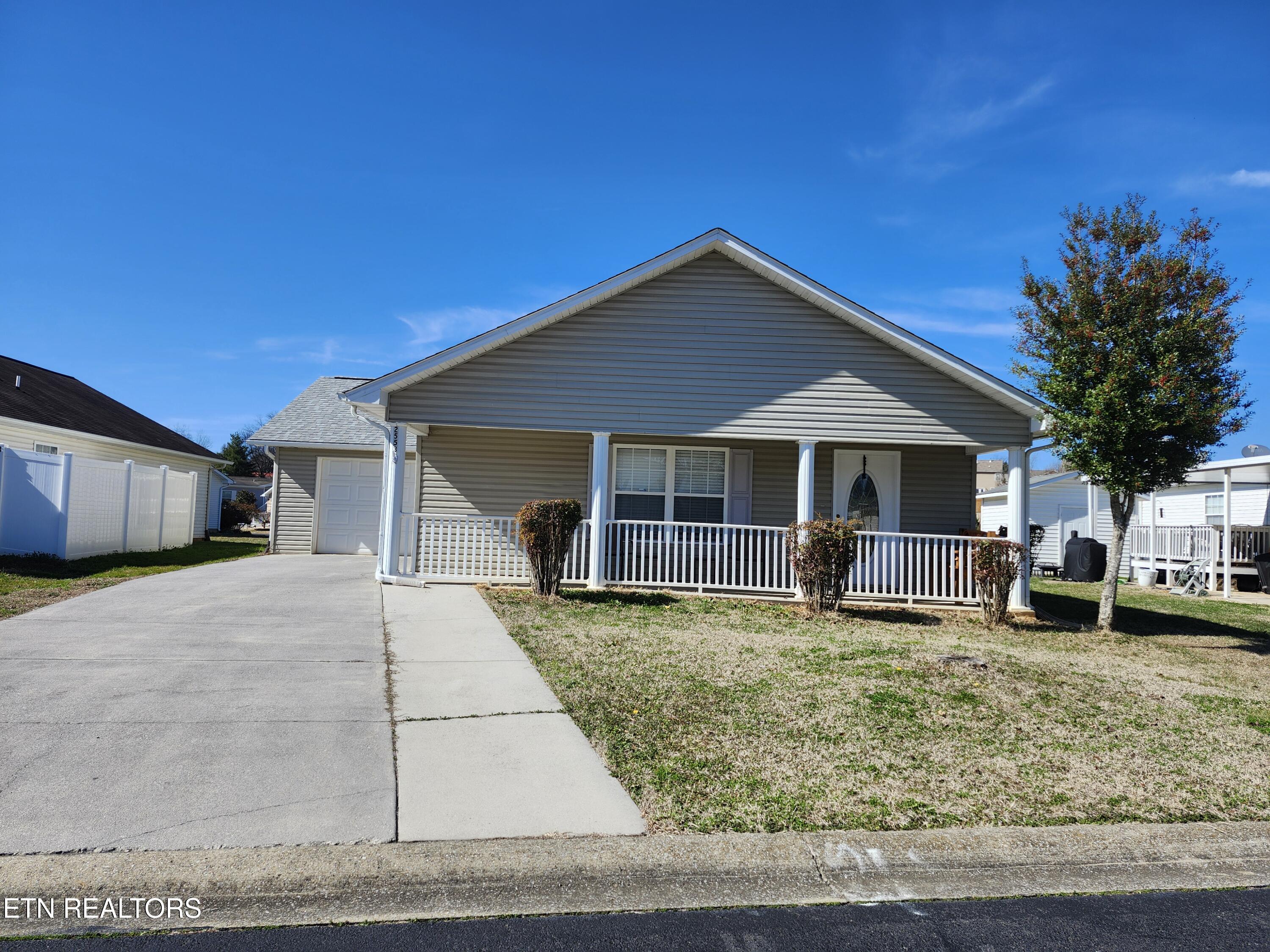 2553 Bay Meadows Way Sevierville, TN 37876 - Photo 22 of 30 Outside pic