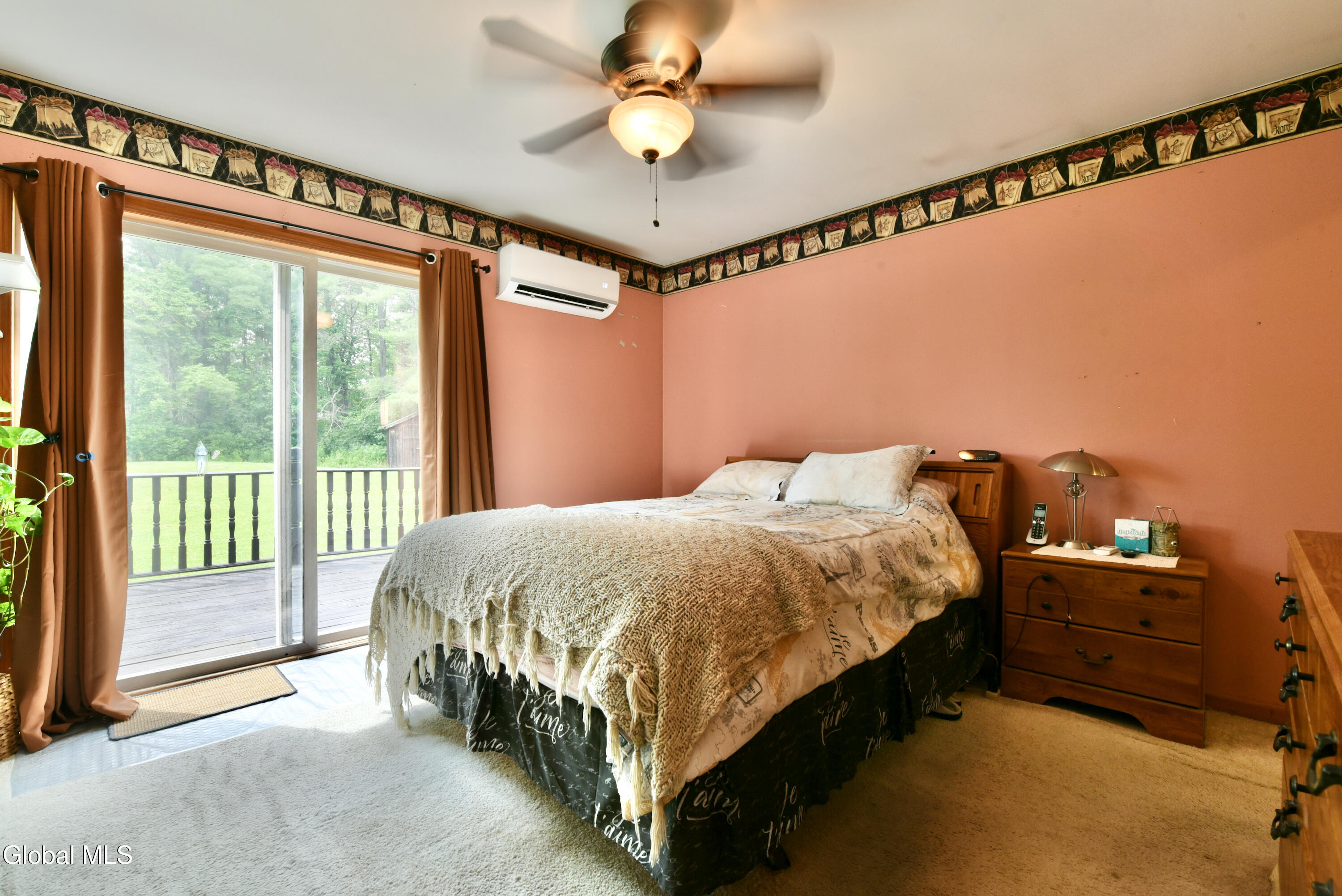 1252 Midline Road Amsterdam, NY 12010 - Photo 17 of 31 23