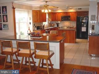 164 Forest Road Moorestown, NJ 08057 - Photo 3 of 5 Gallery Image 3