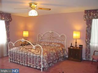 164 Forest Road Moorestown, NJ 08057 - Photo 5 of 5 Gallery Image 5