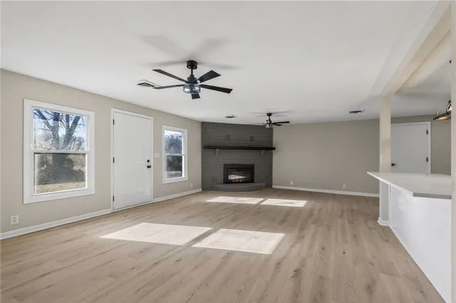 $347,500 | 28200 Northeast 160 Street, Excelsior Springs, MO 64024