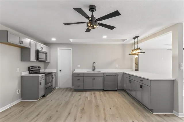 $347,500 | 28200 Northeast 160 Street, Excelsior Springs, MO 64024