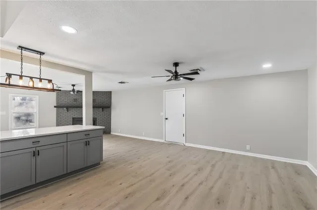 $347,500 | 28200 Northeast 160 Street, Excelsior Springs, MO 64024