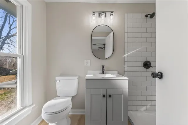 $347,500 | 28200 Northeast 160 Street, Excelsior Springs, MO 64024