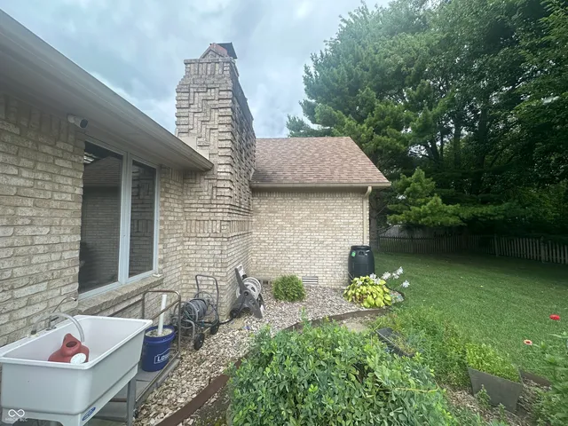 $297,000 | 6040 Buck Trail Road, Indianapolis, IN 46237