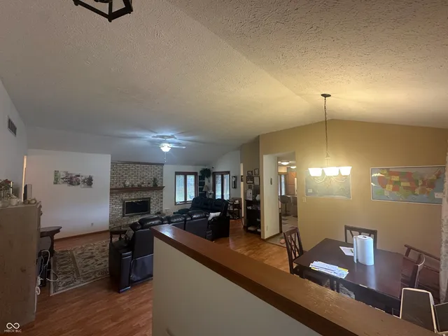 $297,000 | 6040 Buck Trail Road, Indianapolis, IN 46237