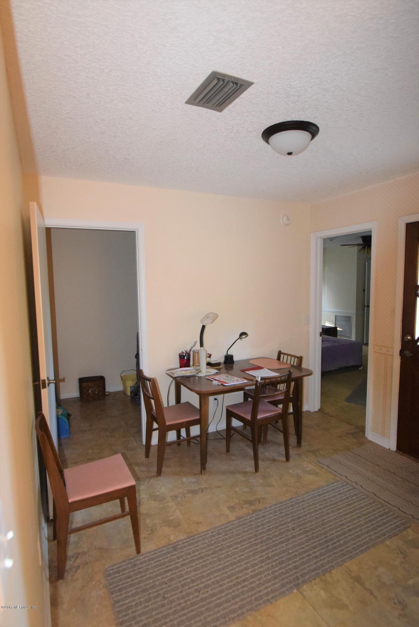14003 Fortunado Road Jacksonville, FL 32225 - Photo 4 of 23 DSC_0396