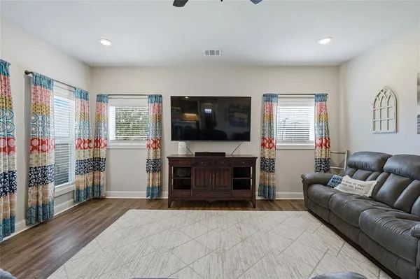 $397,000 | 3823 Fawn Meadow Trail, Denison, TX 75020