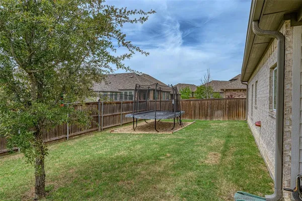 $397,000 | 3823 Fawn Meadow Trail, Denison, TX 75020