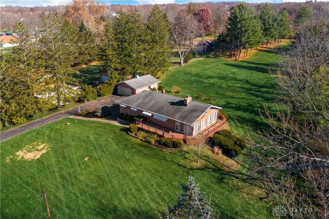 8856 Crossley Road Springboro, OH 45066 - Photo 3 of 27 Gallery Image 3