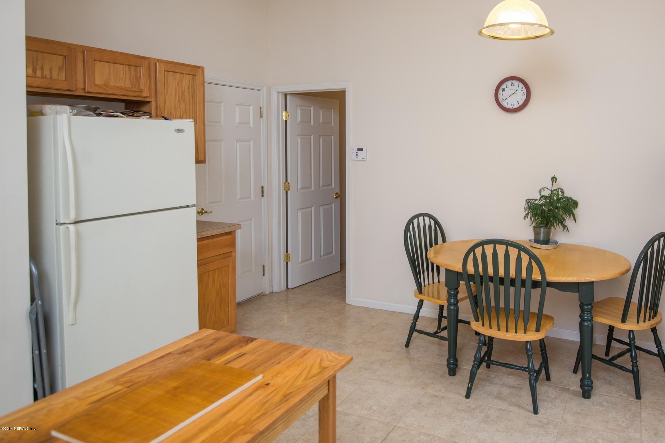 663 East Red House Branch Road St. Augustine, FL 32084 - Photo 8 of 22 8 kit eat in area