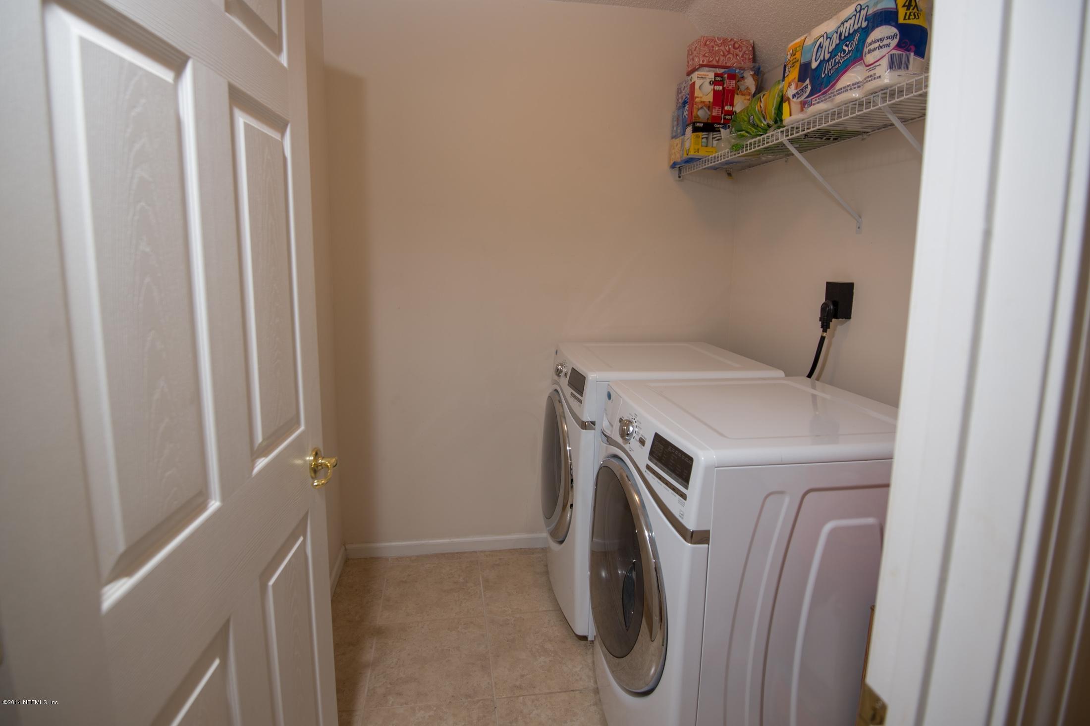 663 East Red House Branch Road St. Augustine, FL 32084 - Photo 9 of 22 9 laundry room