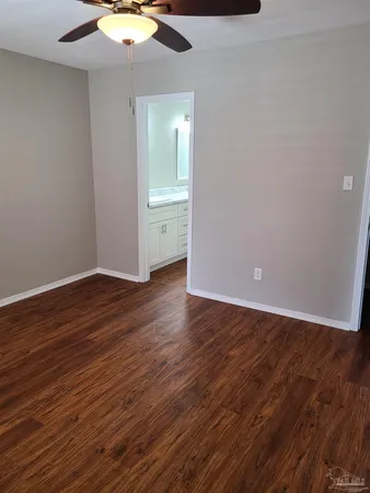 $1,450 | 501 East Burgess Road, Unit A8, Pensacola, FL 32504