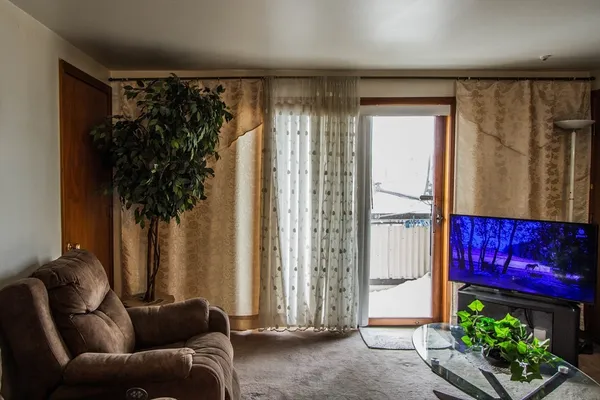 $222,500 | 172 Perry Avenue, Unit 2B, Worcester, MA 01610