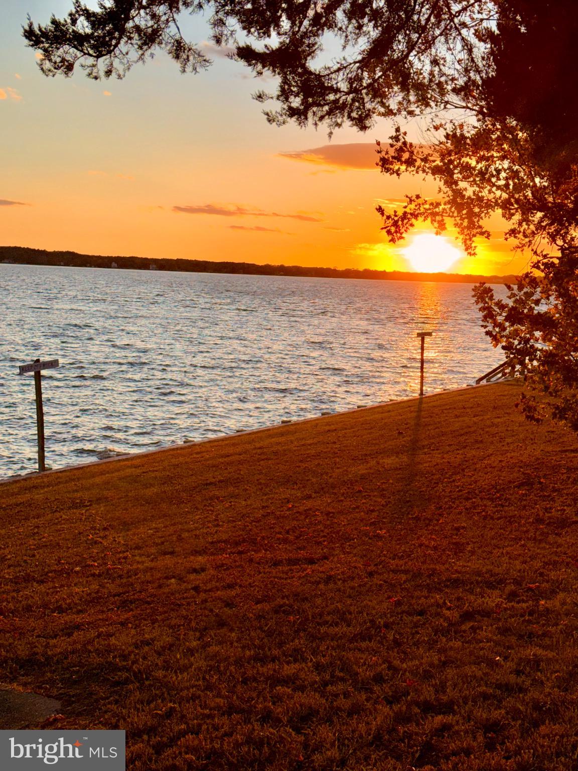 35972 Washington Avenue Chaptico, MD 20621 - Photo 11 of 11 Serene sunset over tranquil waters.