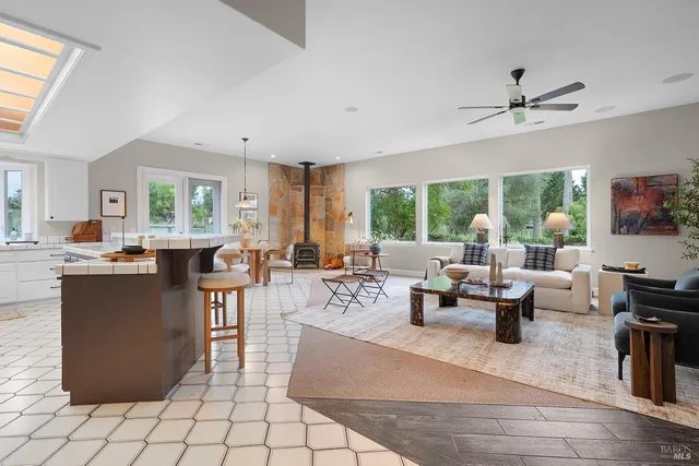 $1,995,000 | 2550 Hwy 116 S Sebastopol Ca South, Sebastopol, CA 95472