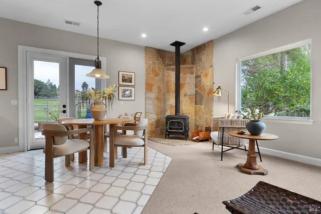 $1,995,000 | 2550 Hwy 116 S Sebastopol Ca South, Sebastopol, CA 95472