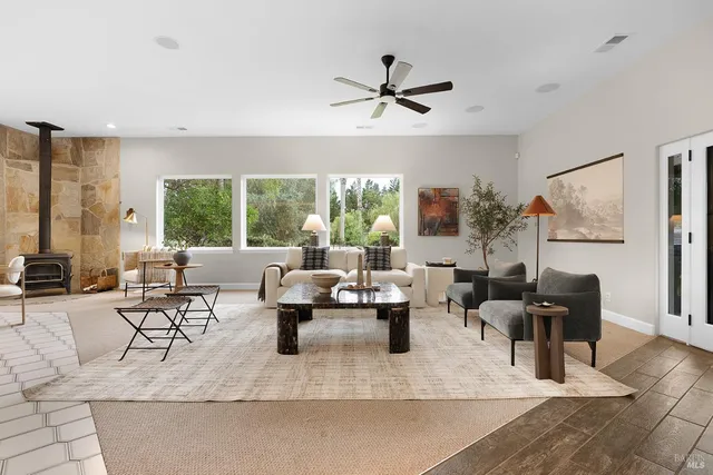 $1,995,000 | 2550 Hwy 116 S Sebastopol Ca South, Sebastopol, CA 95472