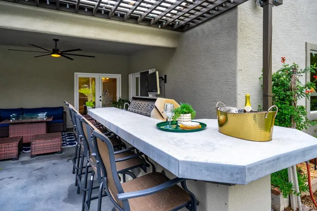 $1,995,000 | 2550 Hwy 116 S Sebastopol Ca South, Sebastopol, CA 95472