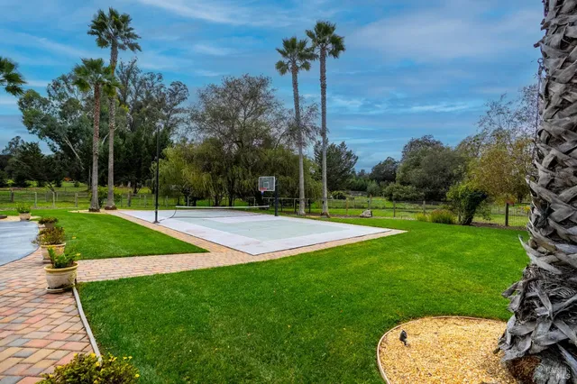 $1,995,000 | 2550 Hwy 116 S Sebastopol Ca South, Sebastopol, CA 95472