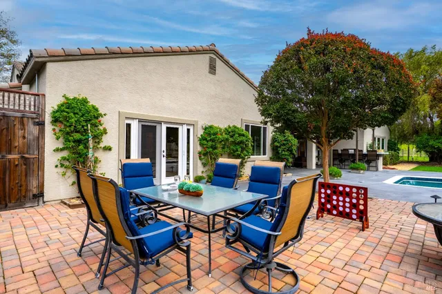 $1,995,000 | 2550 Hwy 116 S Sebastopol Ca South, Sebastopol, CA 95472