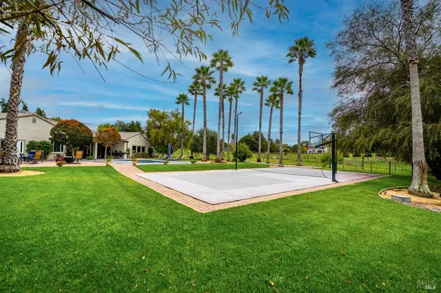 $1,995,000 | 2550 Hwy 116 S Sebastopol Ca South, Sebastopol, CA 95472