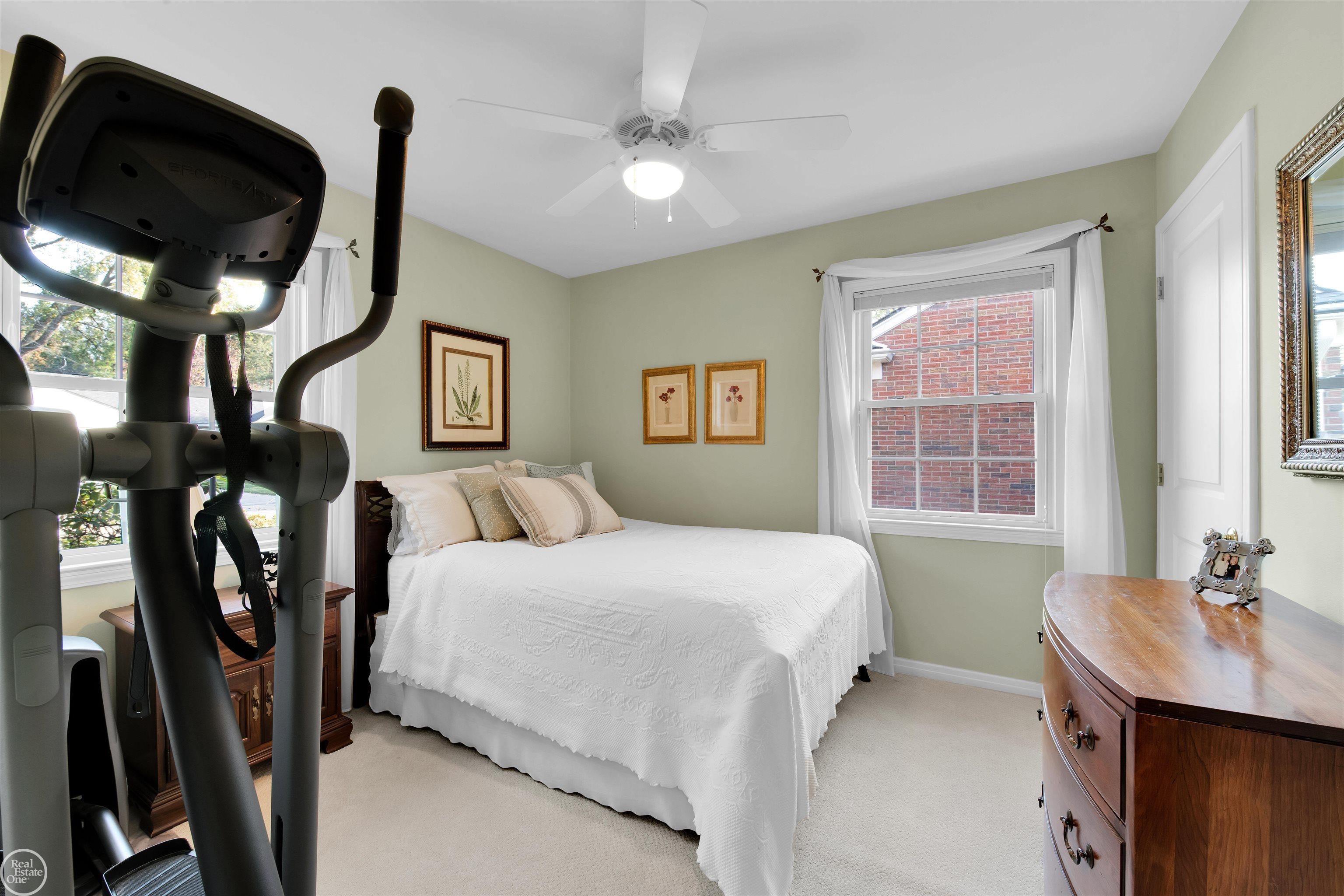 861 Shoreham Road Grosse Pointe Woods, MI 48236 - Photo 30 of 53