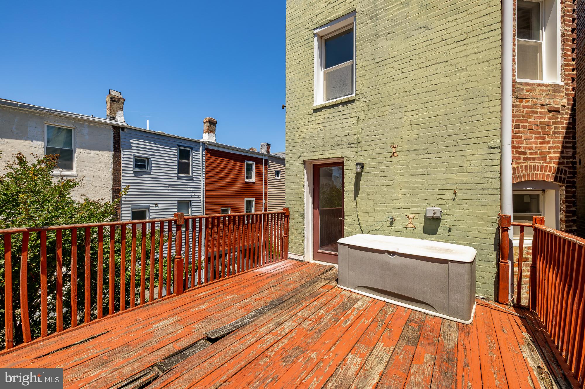 601 L Street Northeast Washington, DC 20002 - Photo 21 of 47 a view of a wooden deck and a yard