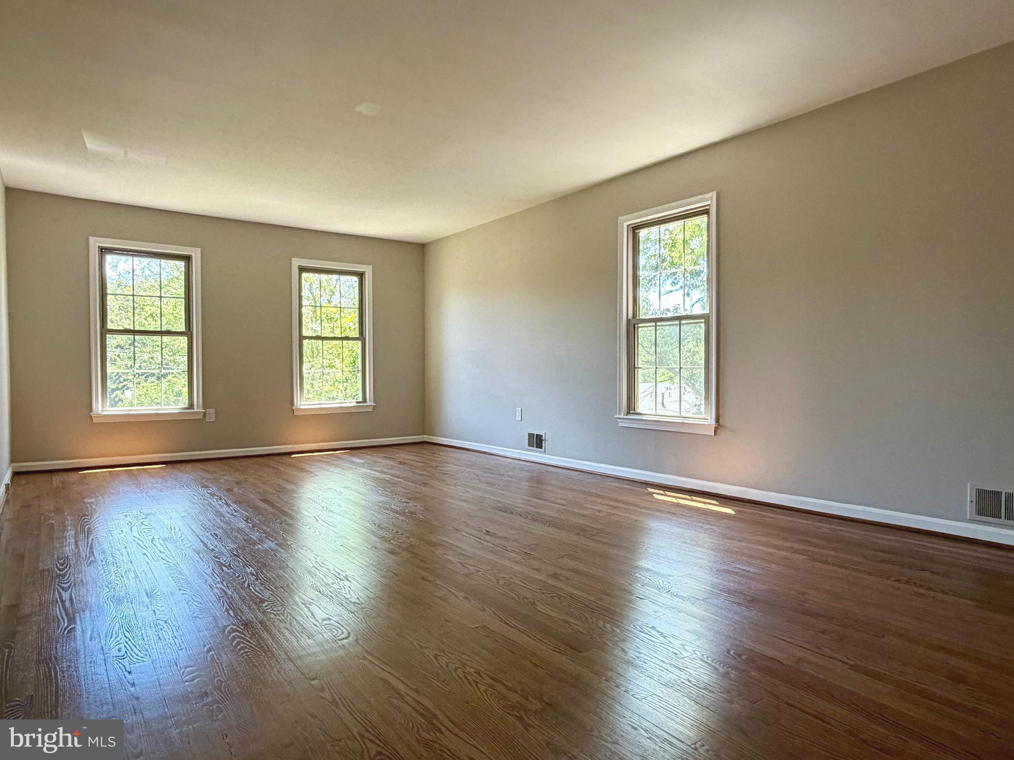 9106 Jones Mill Road Chevy Chase, MD 20815 - Photo 12 of 22