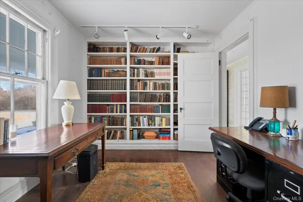 $6,495,000 | 11 Shinnecock Road, Quogue, NY 11959