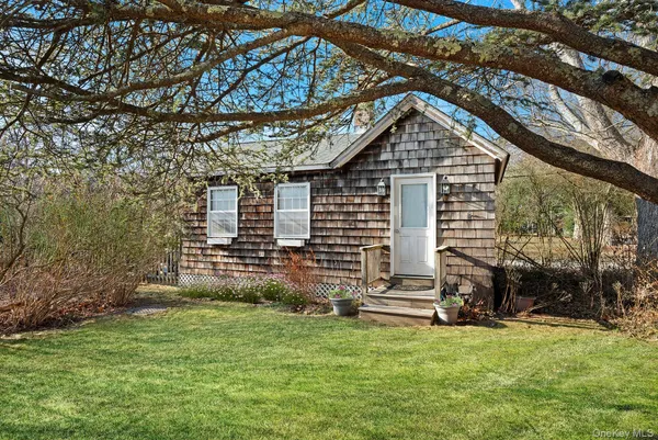 $6,495,000 | 11 Shinnecock Road, Quogue, NY 11959