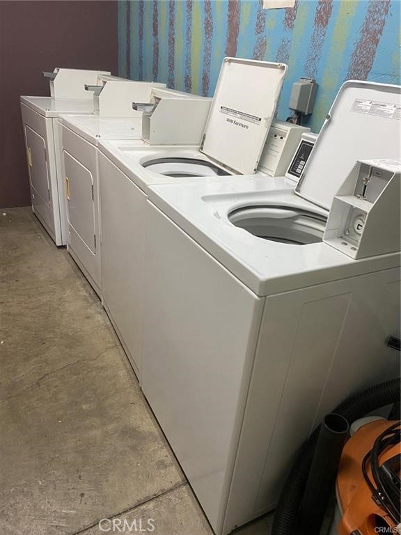 6140 Orange Avenue Long Beach, CA 90805 - Photo 6 of 8 Laundry Room 2