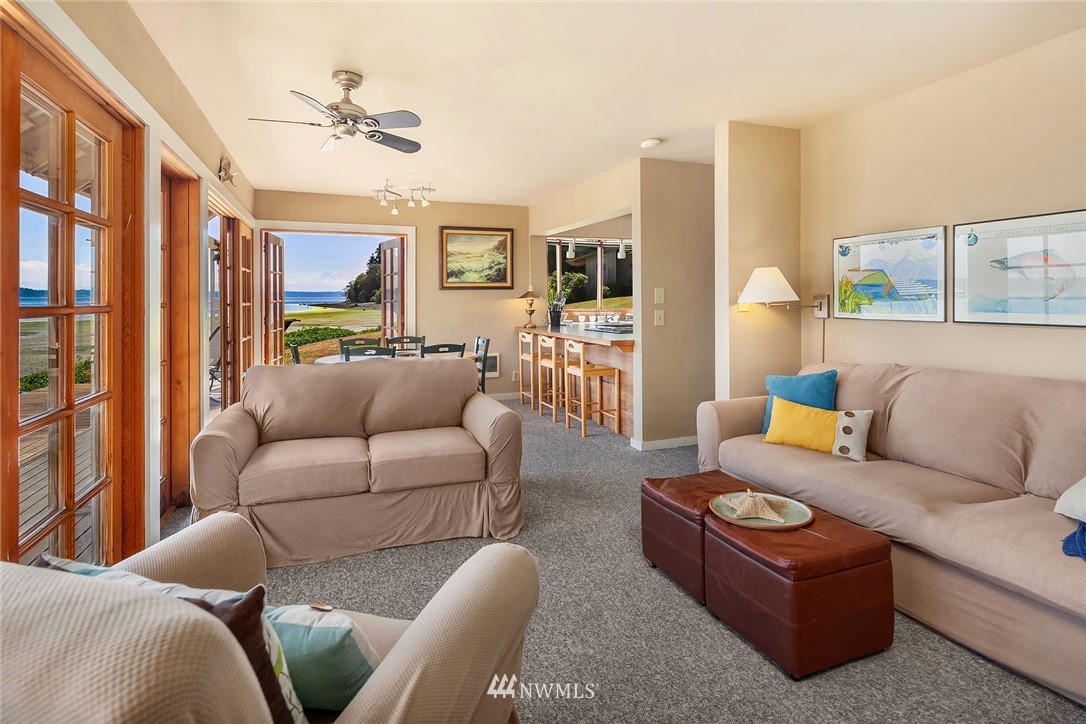 8727 Southwest Gorsuch Road Vashon, WA 98070 - Photo 6 of 25