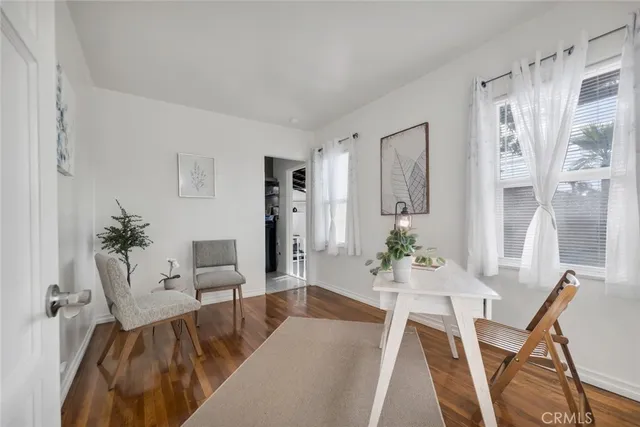 $1,150,000 | 1527 North Avon Street, Burbank, CA 91505