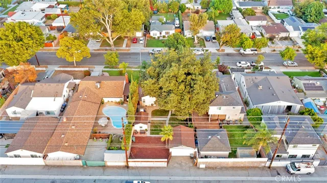 $1,150,000 | 1527 North Avon Street, Burbank, CA 91505