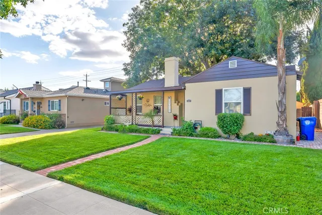 $1,150,000 | 1527 North Avon Street, Burbank, CA 91505