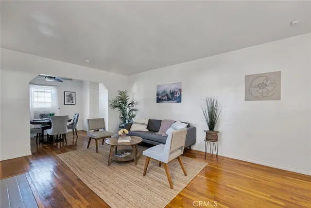 $1,150,000 | 1527 North Avon Street, Burbank, CA 91505