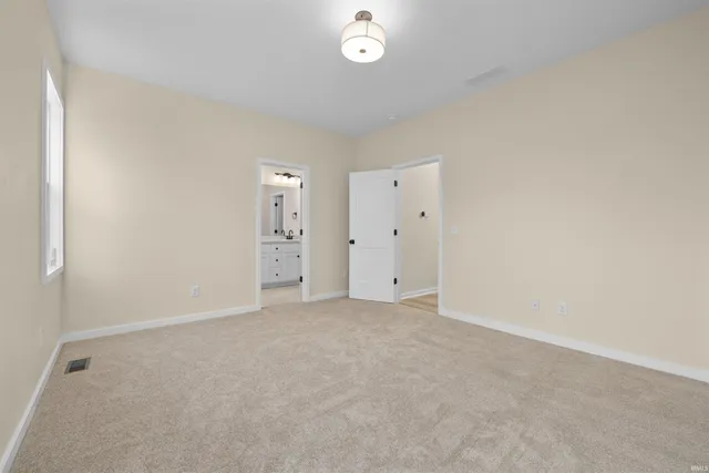 $387,640 | 1004 Hawthorn Lane, Columbia City, IN 46725