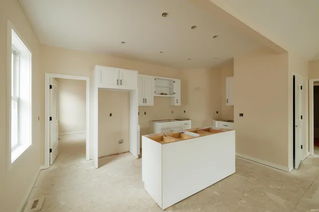 $387,640 | 1004 Hawthorn Lane, Columbia City, IN 46725