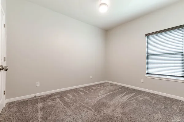 $3,050 | 16510 Paso Rio Creek, San Antonio, TX 78247