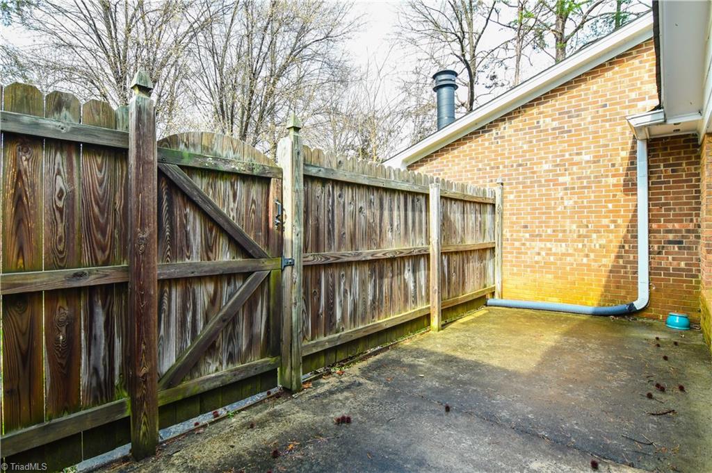 4826 Tower Road, Unit B Greensboro, NC 27410 - Photo 11 of 11 Gallery Image 11