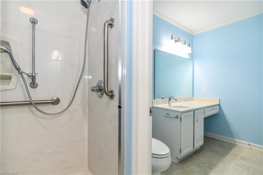 4826 Tower Road, Unit B Greensboro, NC 27410 - Photo 9 of 11 Gallery Image 9