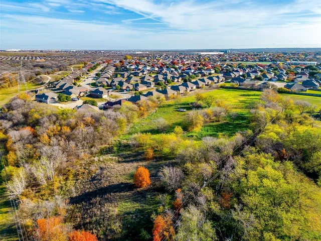 $2,943,567 | 1101 East Main Street, Crowley, TX 76036