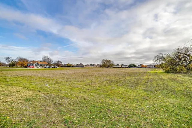 $2,943,567 | 1101 East Main Street, Crowley, TX 76036