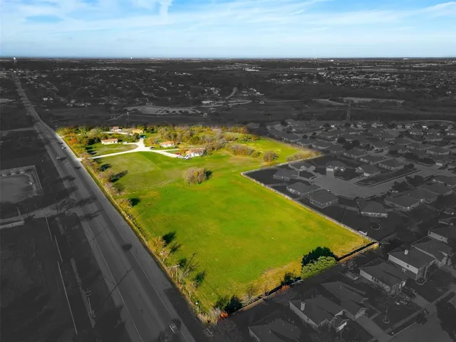 $2,943,567 | 1101 East Main Street, Crowley, TX 76036