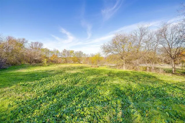 $2,943,567 | 1101 East Main Street, Crowley, TX 76036