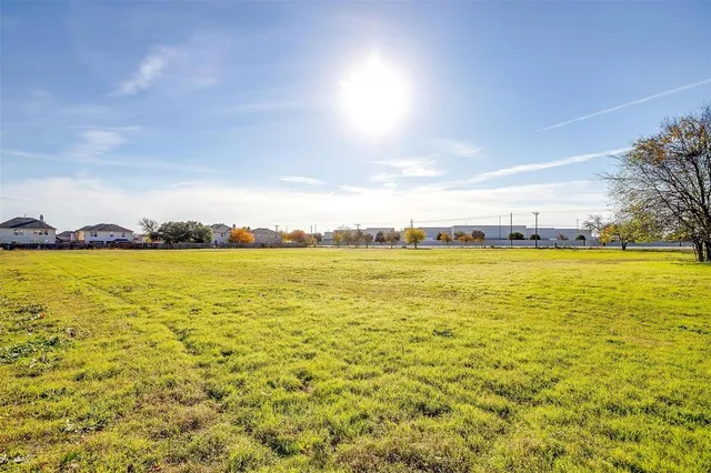 $2,943,567 | 1101 East Main Street, Crowley, TX 76036